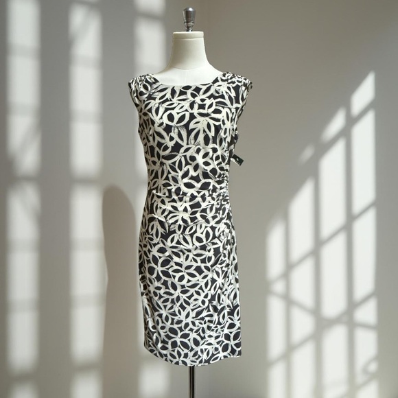 Ralph Lauren Dresses & Skirts - NWT Elegant Ralph Lauren Black and White Midi Stretch Pullover Dress
